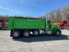 2019 PETERBILT 389 Glider - Image 9