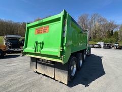 2019 PETERBILT 389 Glider - Image 11