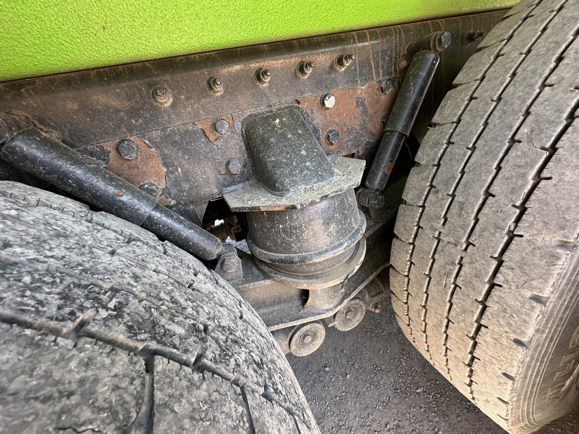 2019 PETERBILT 389 Glider - Image 30