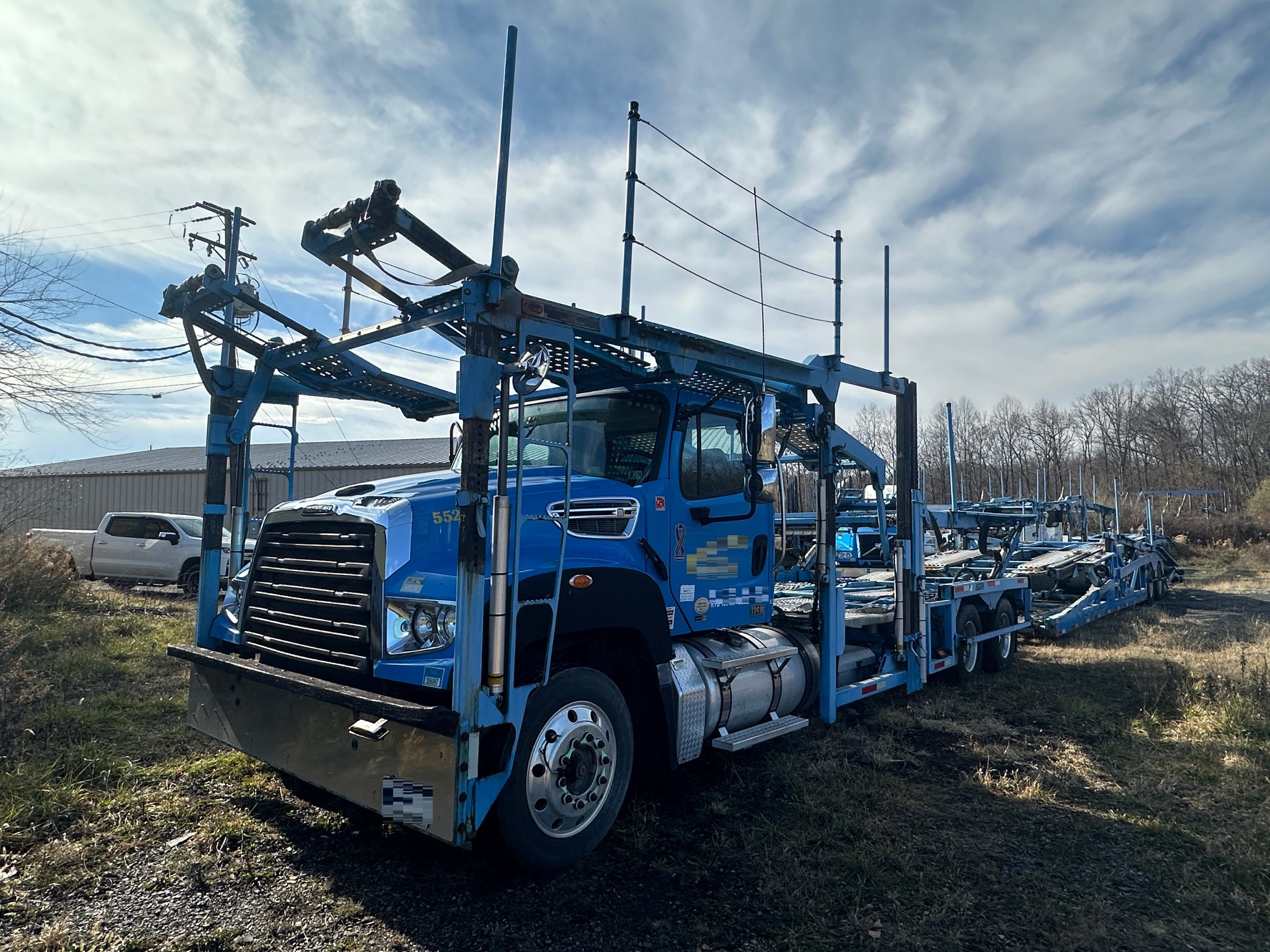 2015 FREIGHTLINER 114SD - Image 2