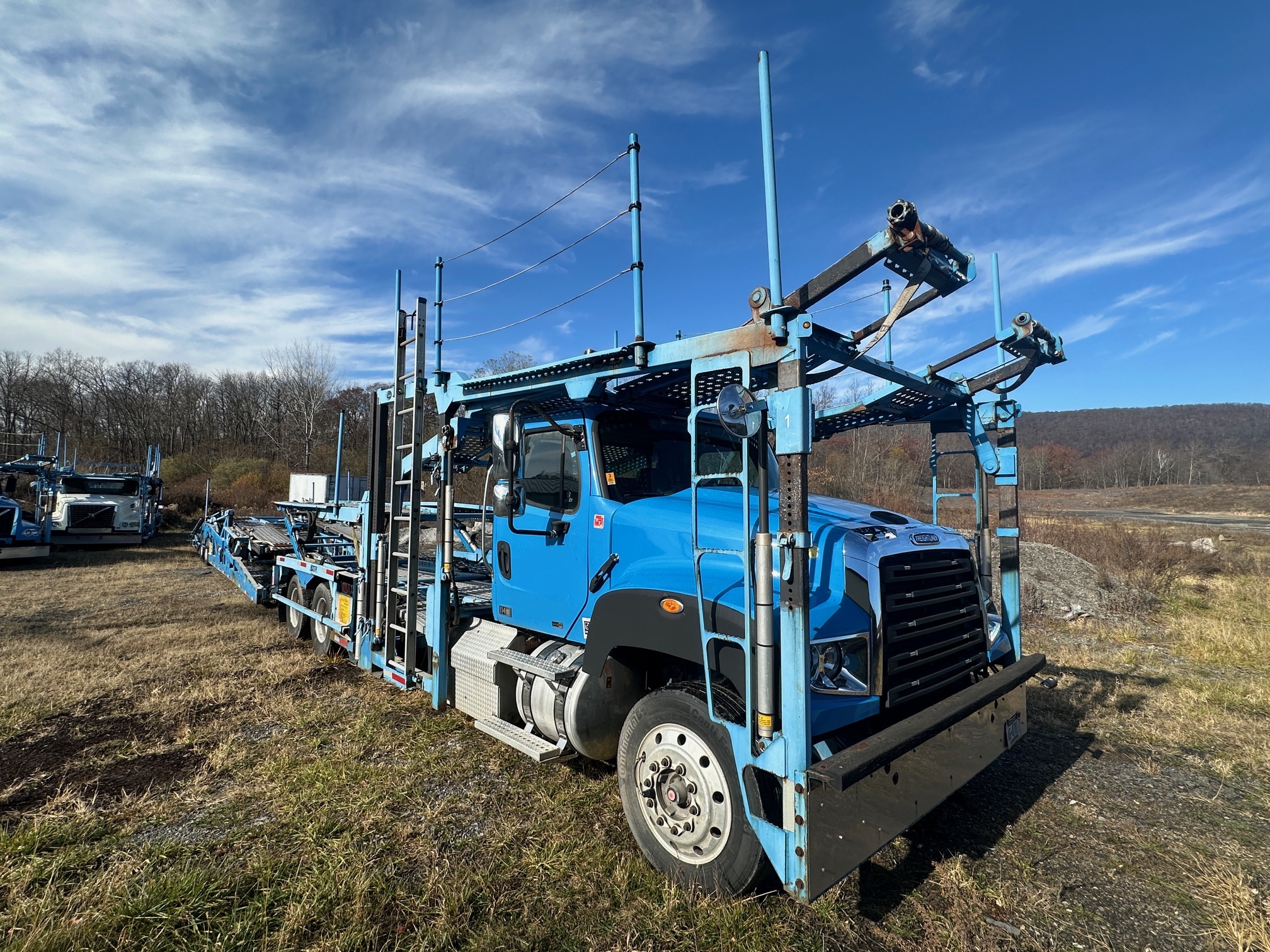 2015 FREIGHTLINER 114SD - Image 5