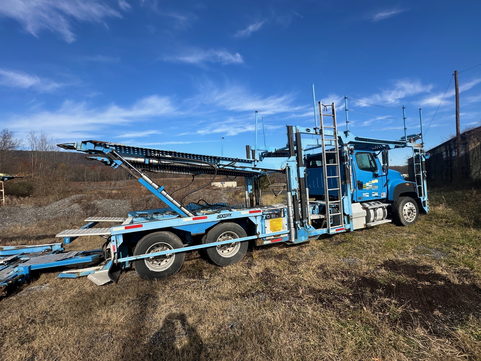 2015 FREIGHTLINER 114SD - Image 42