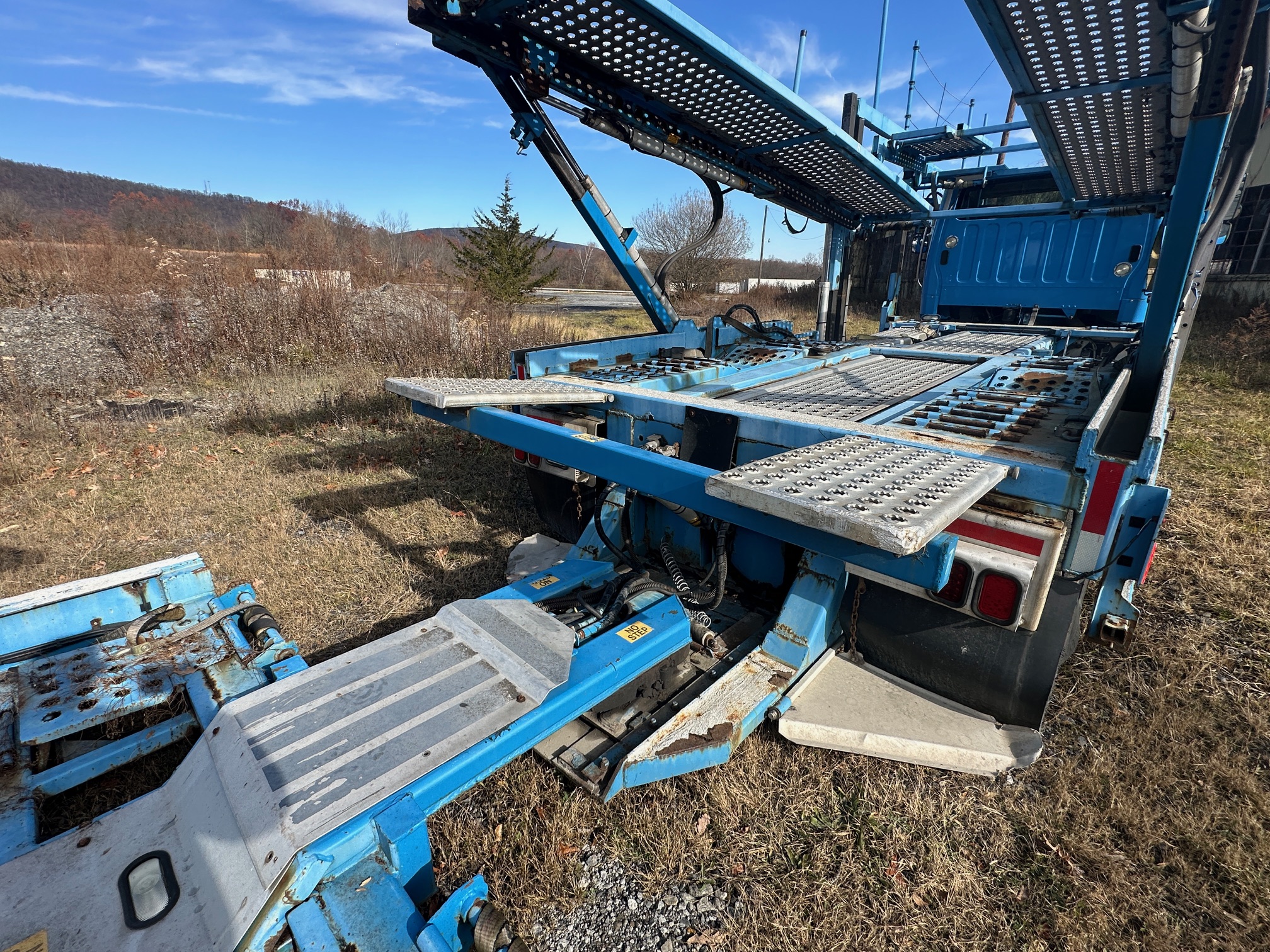 2015 FREIGHTLINER 114SD - Image 44