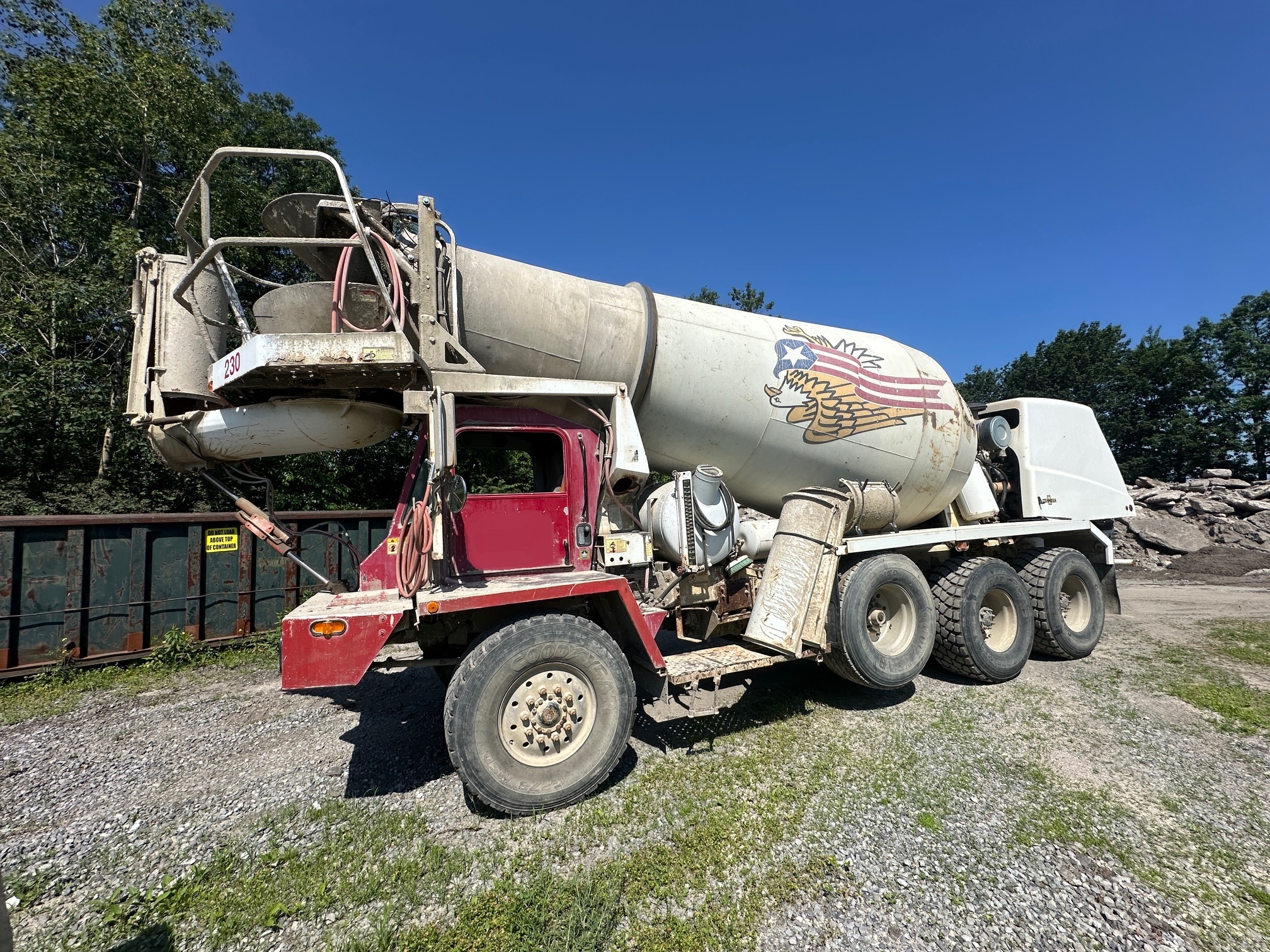 2008 OSHKOSH Front Discharge Mixer - Image 42