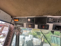 2008 OSHKOSH Front Discharge Mixer - Image 20