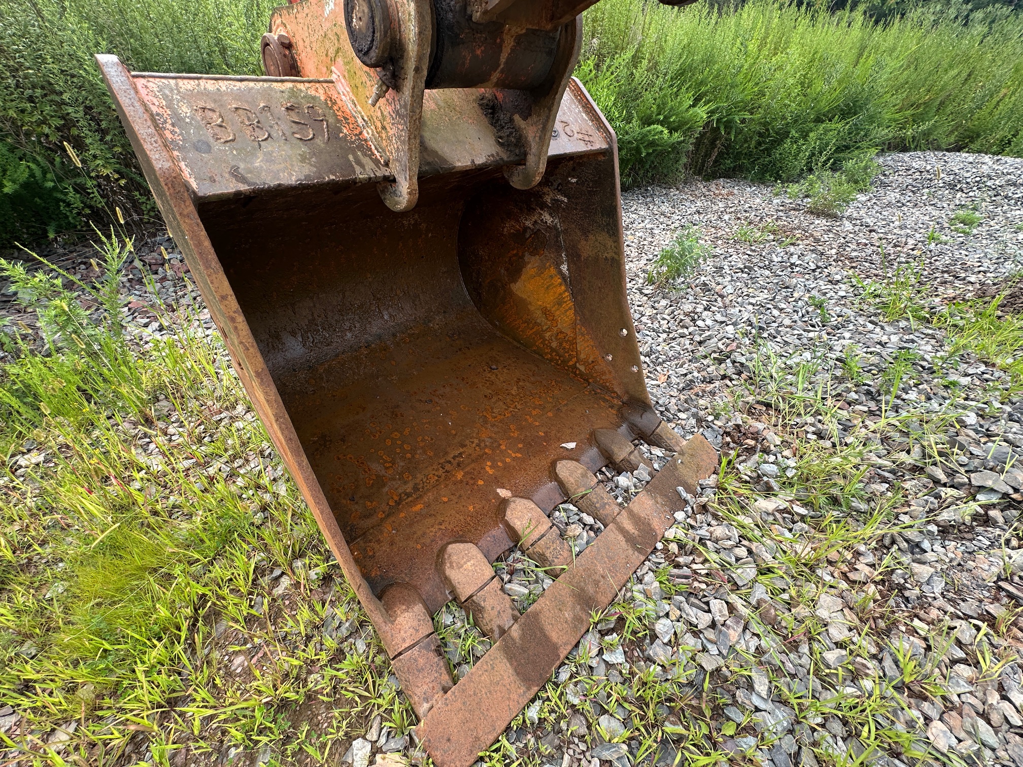 1999 HITACHI EX330 LC-5 Demolition - Image 19