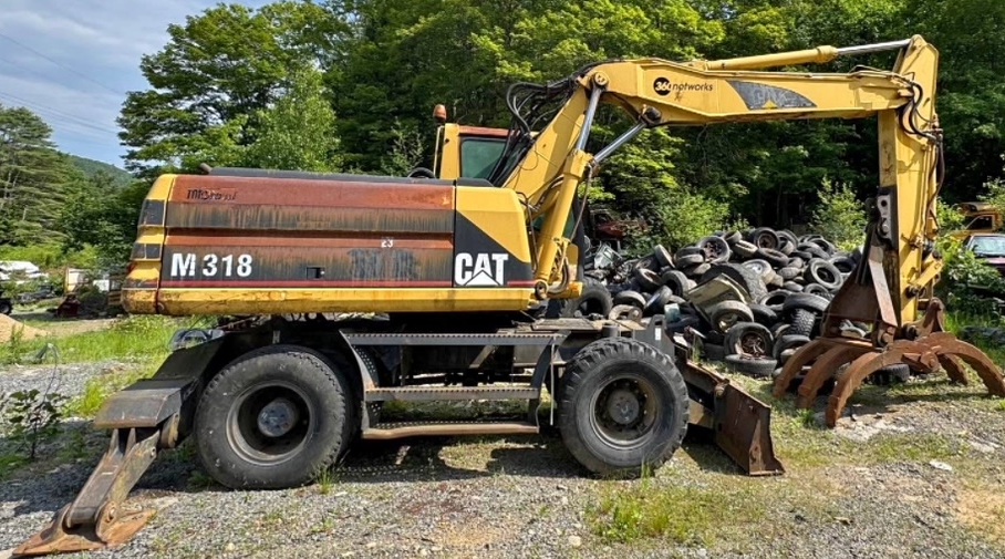 2000 CATERPILLAR M318