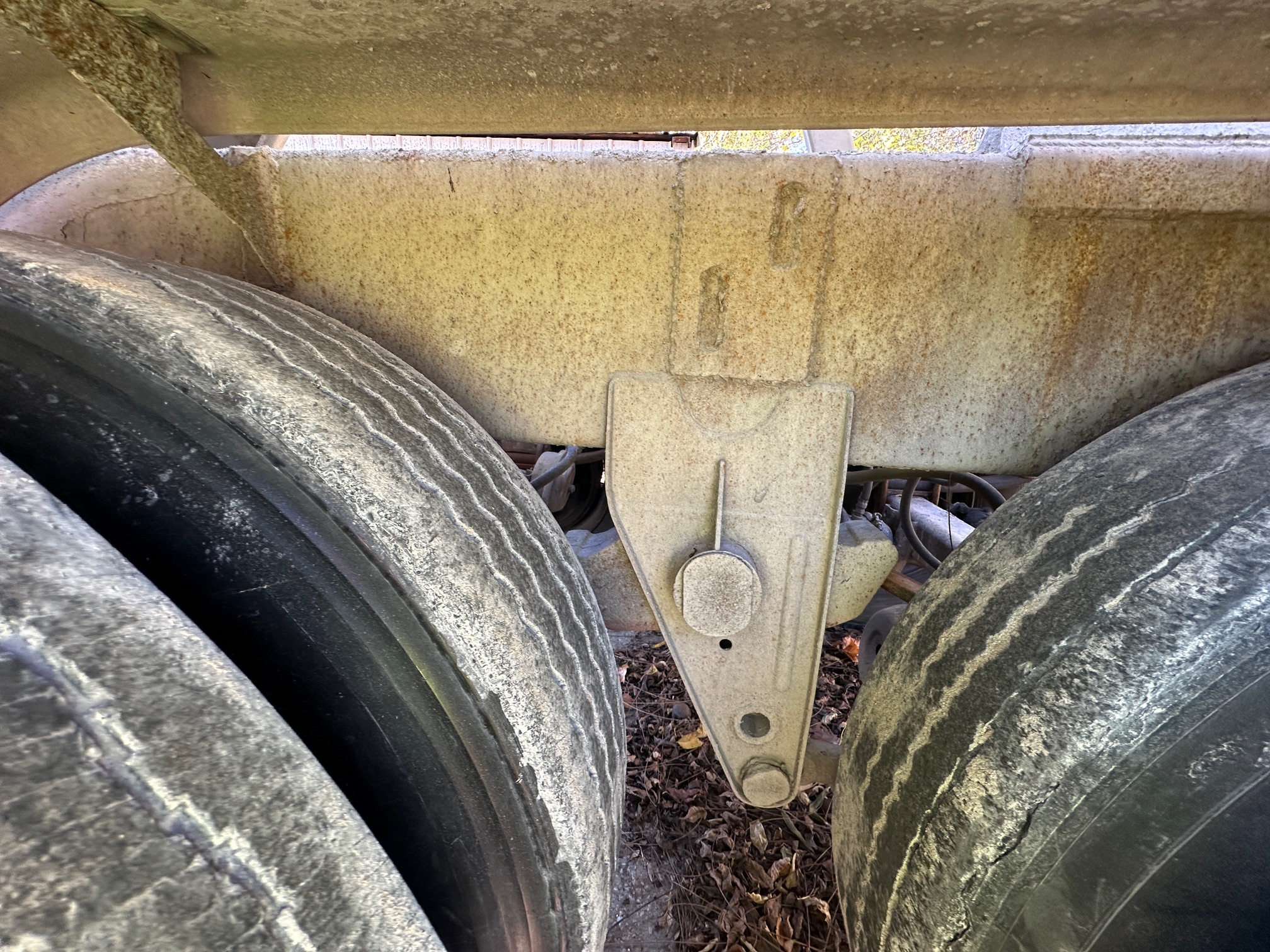 1972 FRUEHAUF Bulk Trailer - view 20 of 32