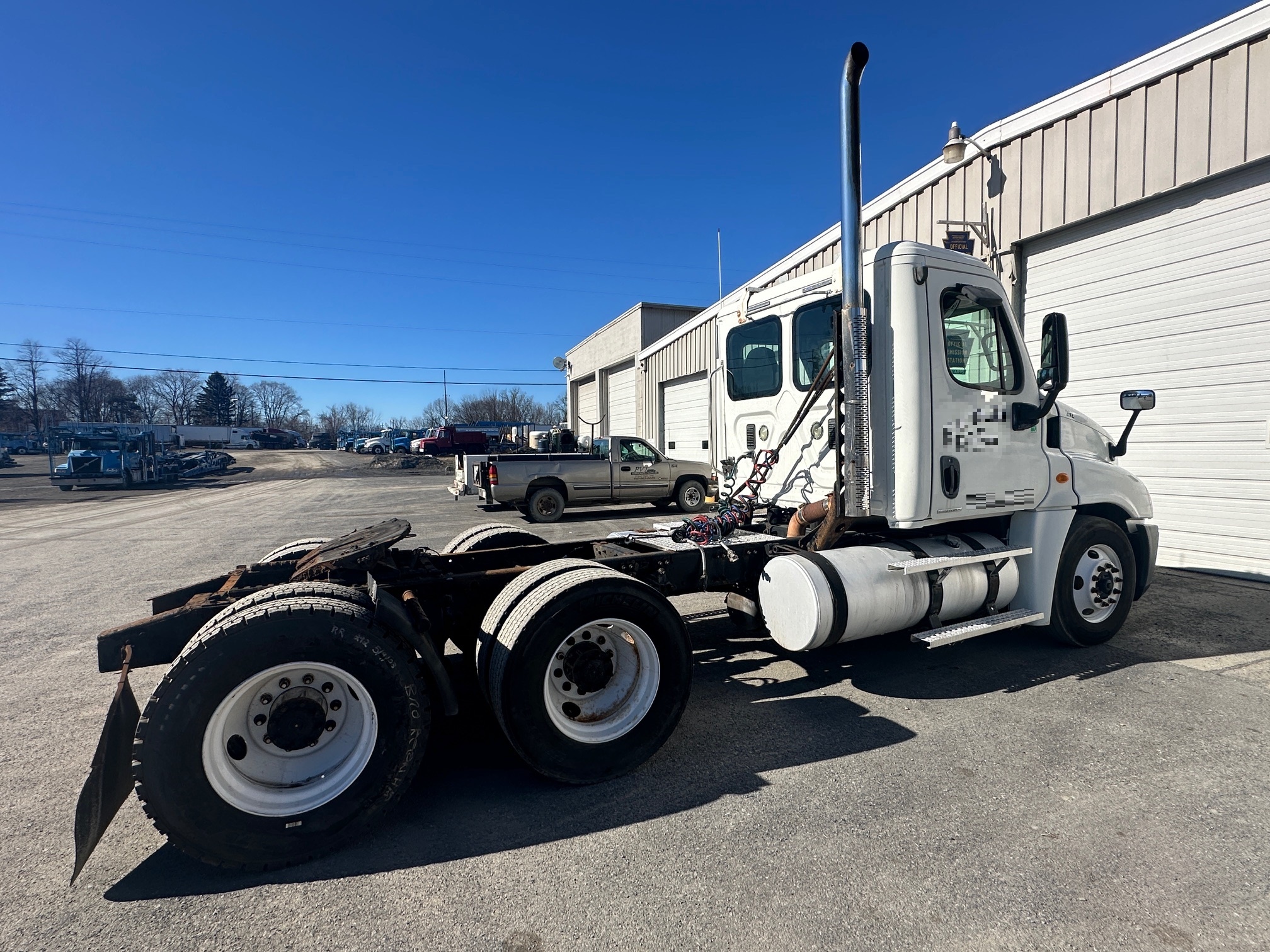 2009 FREIGHTLINER Cascadia