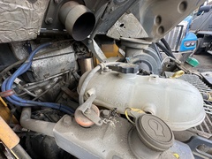 2017 DEERE 332G - Image 12