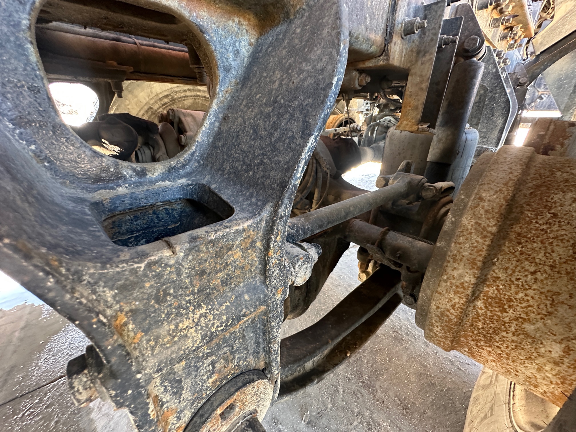 2020 PHOENIX Front Discharge Mixer - Image 28