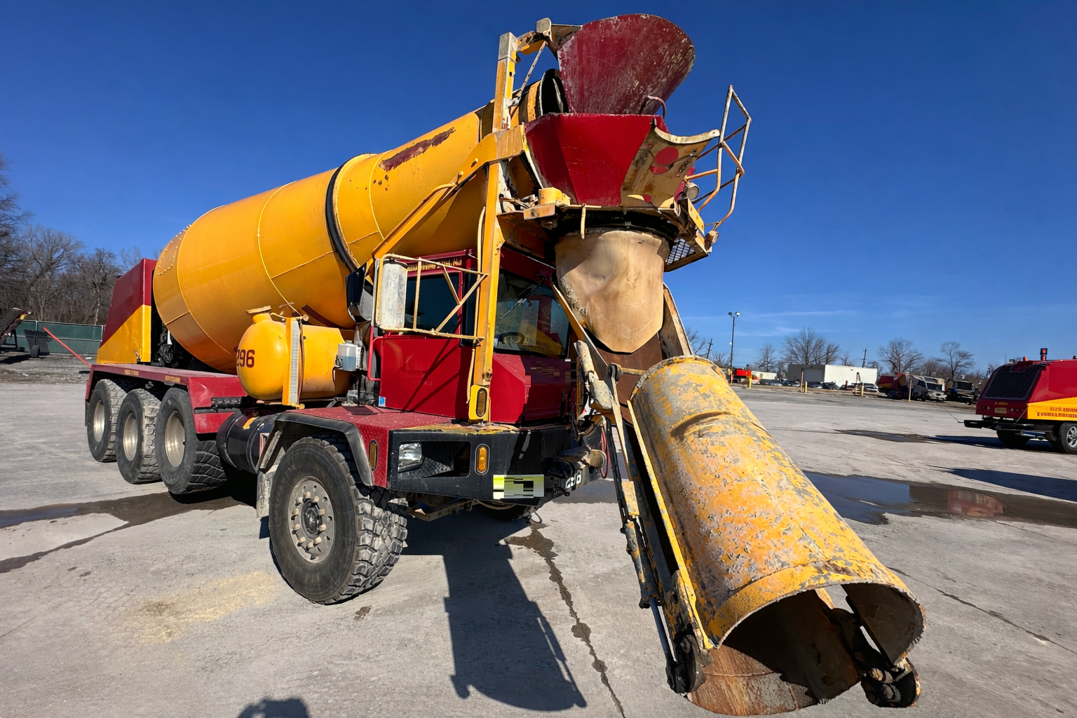 2020 PHOENIX Front Discharge Mixer - Image 5