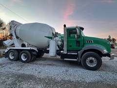 2019 MACK GR64B Rear Mixer - Image 5