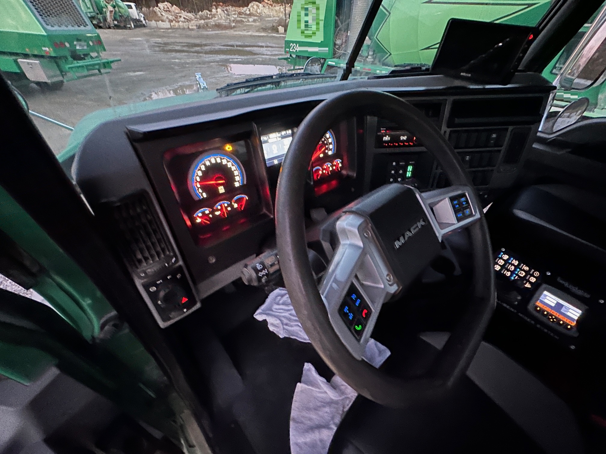 2019 MACK GR64B Rear Mixer - Image 16