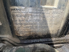 2004 VOLVO Rear Discharge Mixer - Image 38