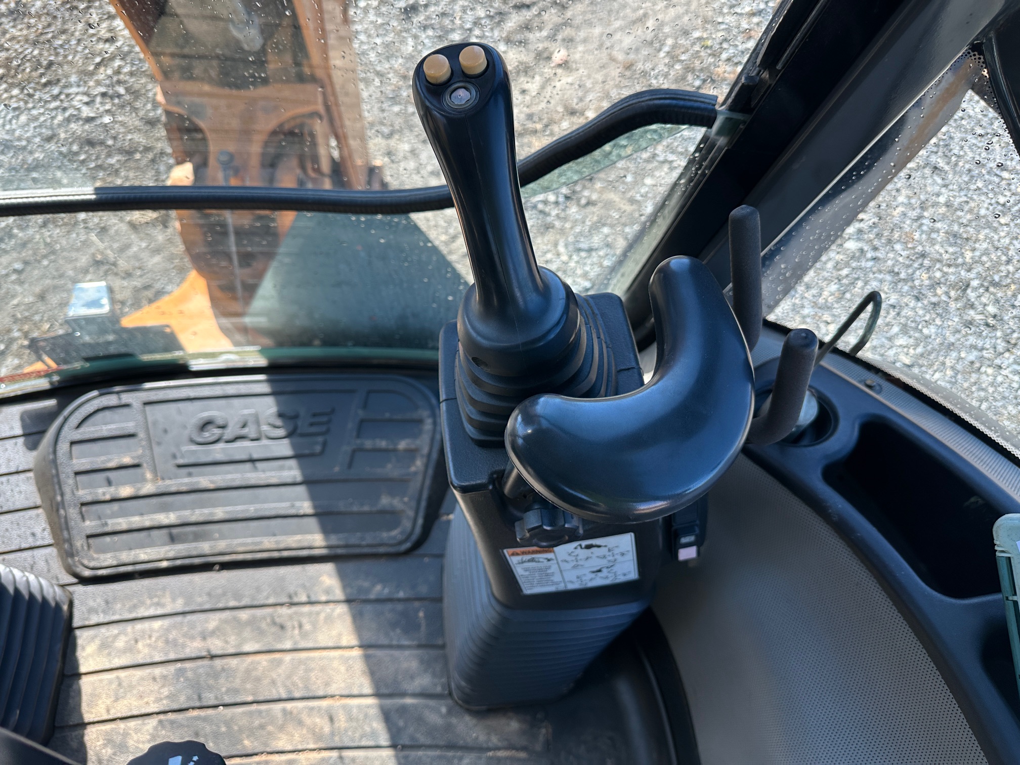 2018 CASE 590 Super N - Image 33