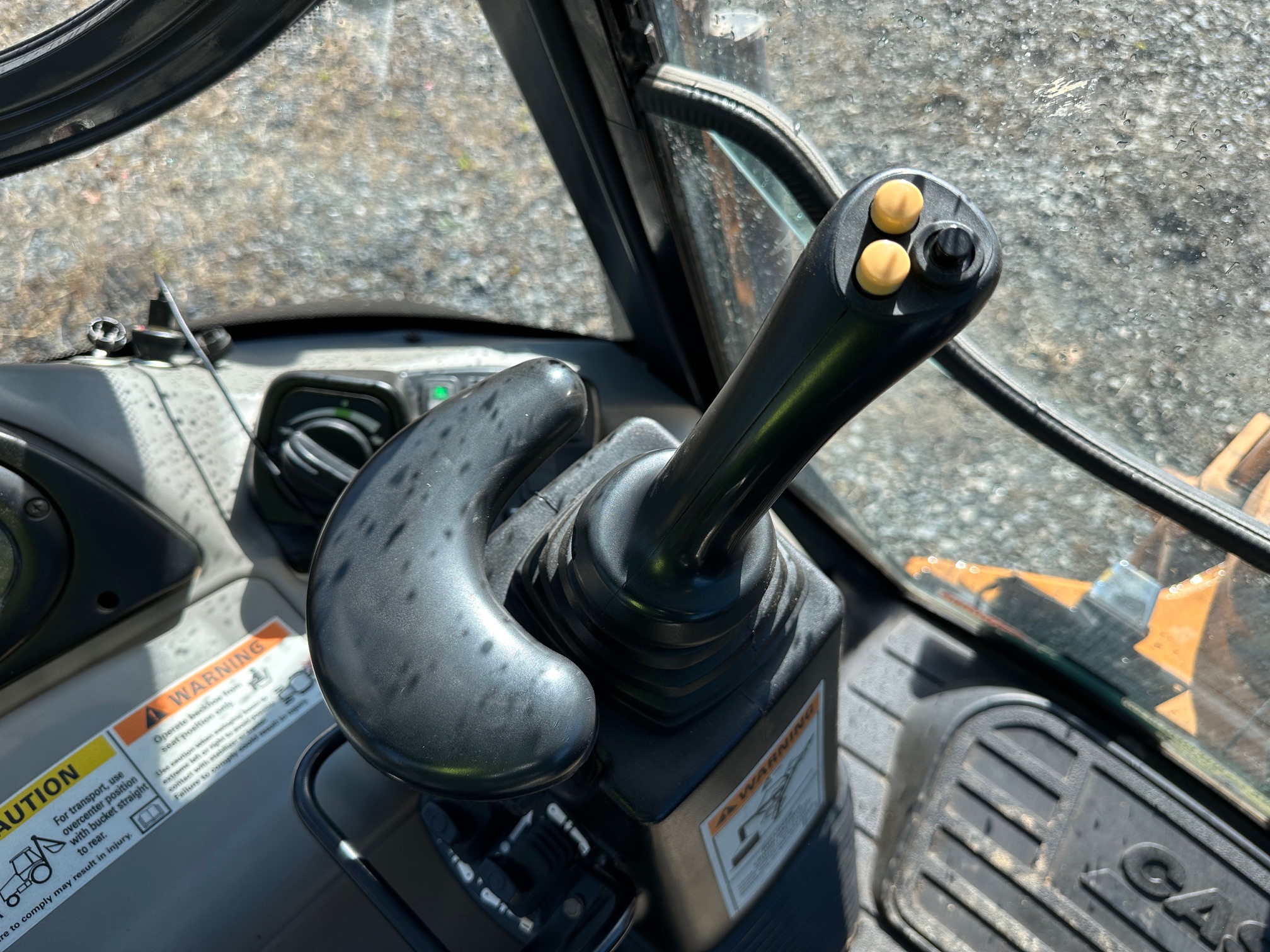 2018 CASE 590 Super N - Image 34