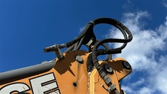 2018 CASE 590 Super N - Image 42