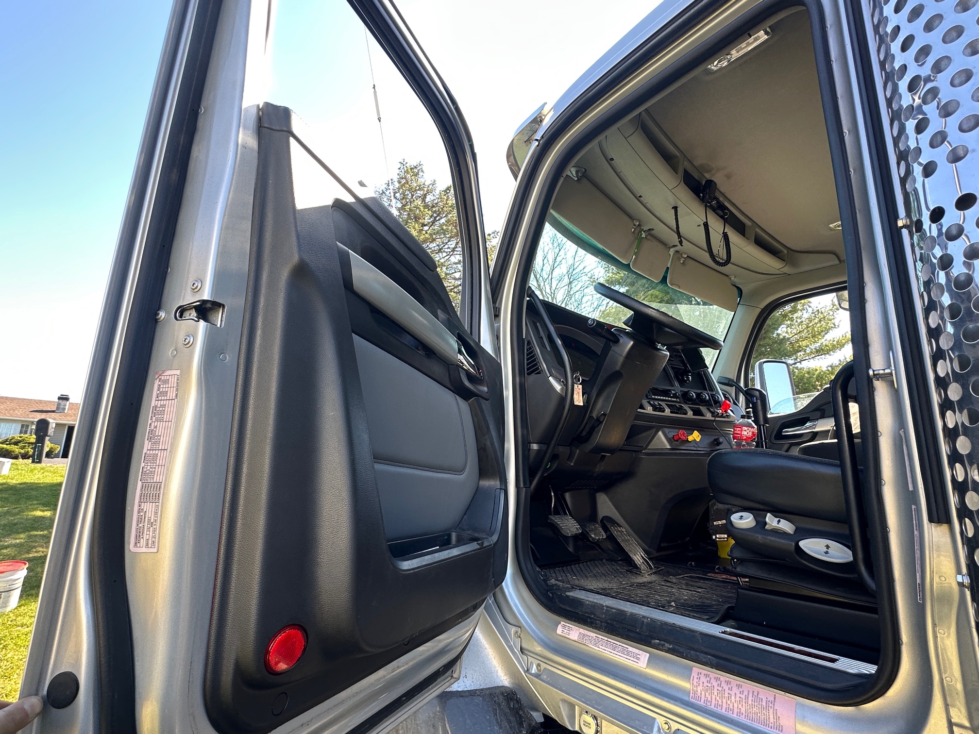 2022 KENWORTH T880 - view 16 of 39