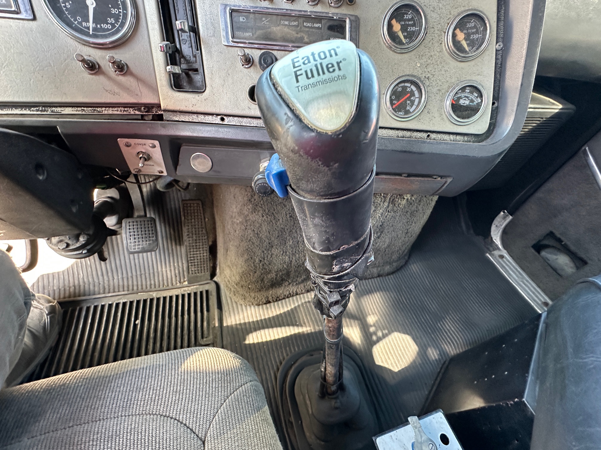 1987 FORD LTL9000 - view 18 of 36