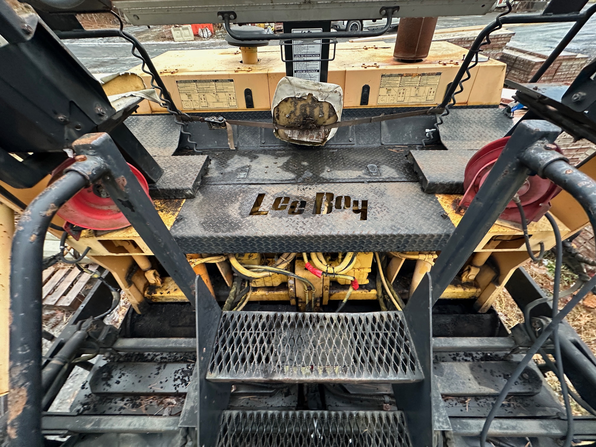 2007 LEEBOY L8816T - view 10 of 35