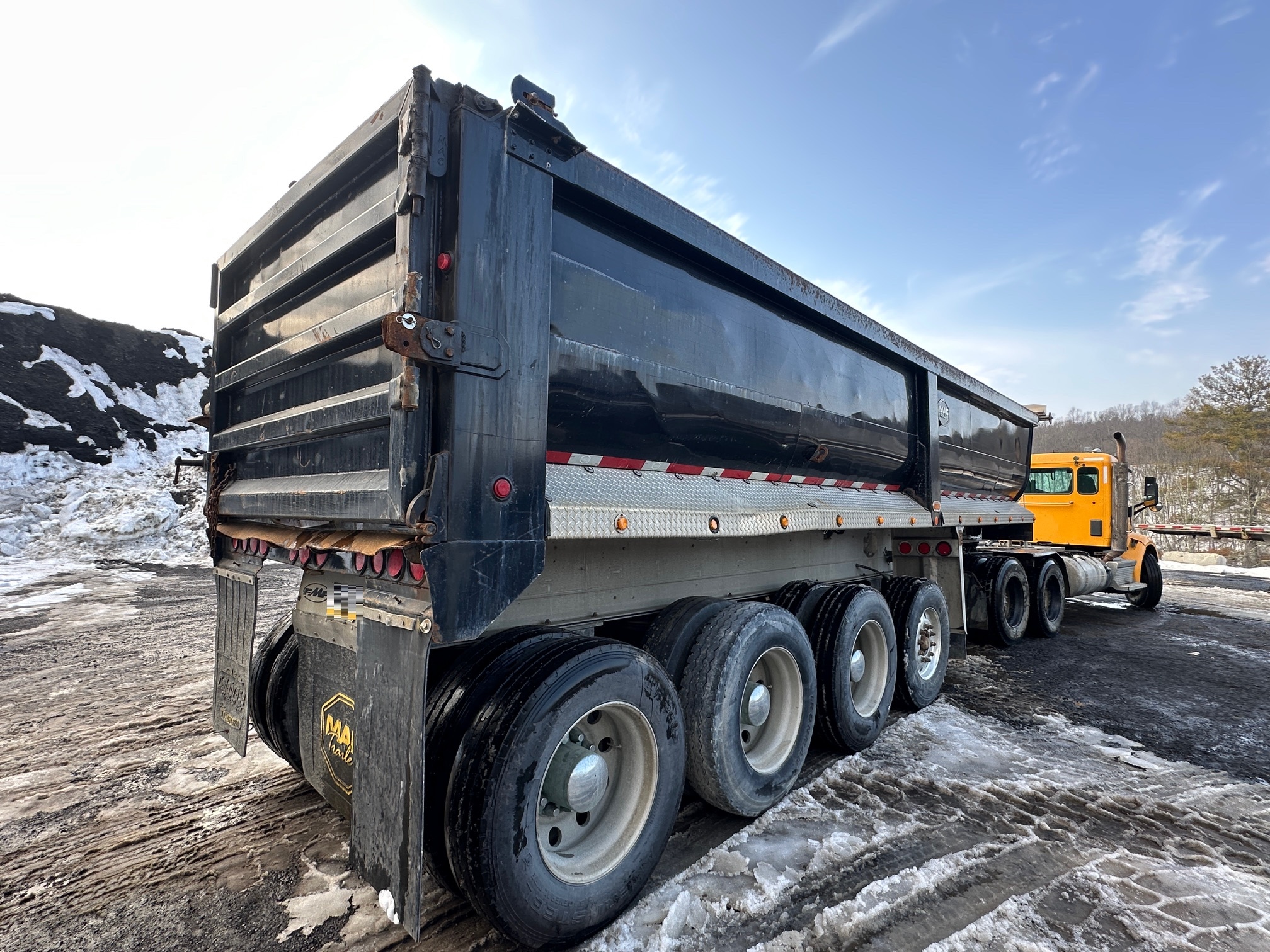 2019 MAC 30' End Dump - Image 5