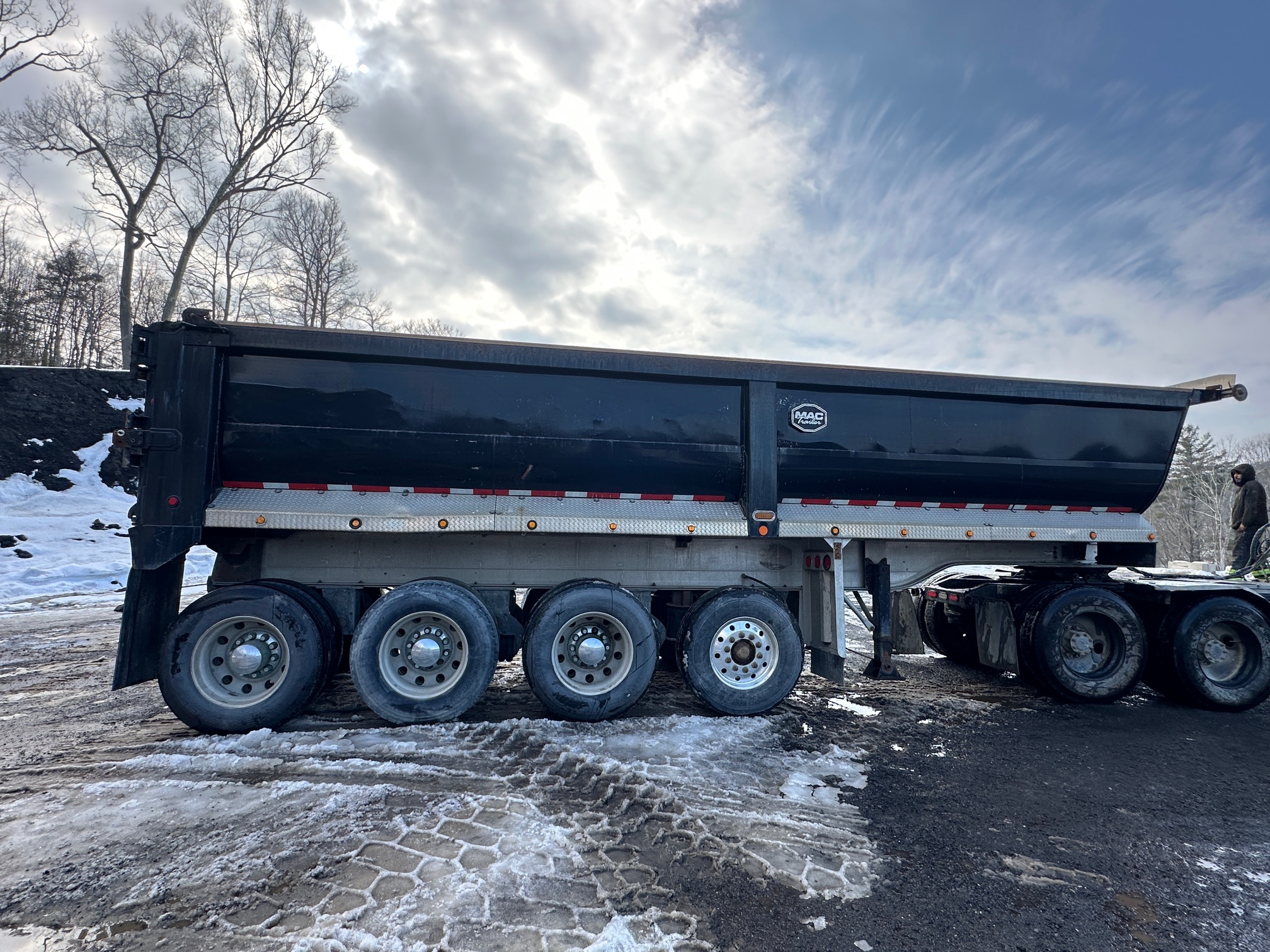 2019 MAC 30' End Dump - Image 6