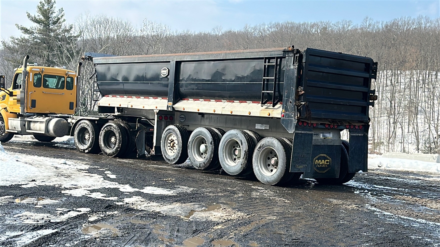 2019 MAC 30' End Dump - Image 11