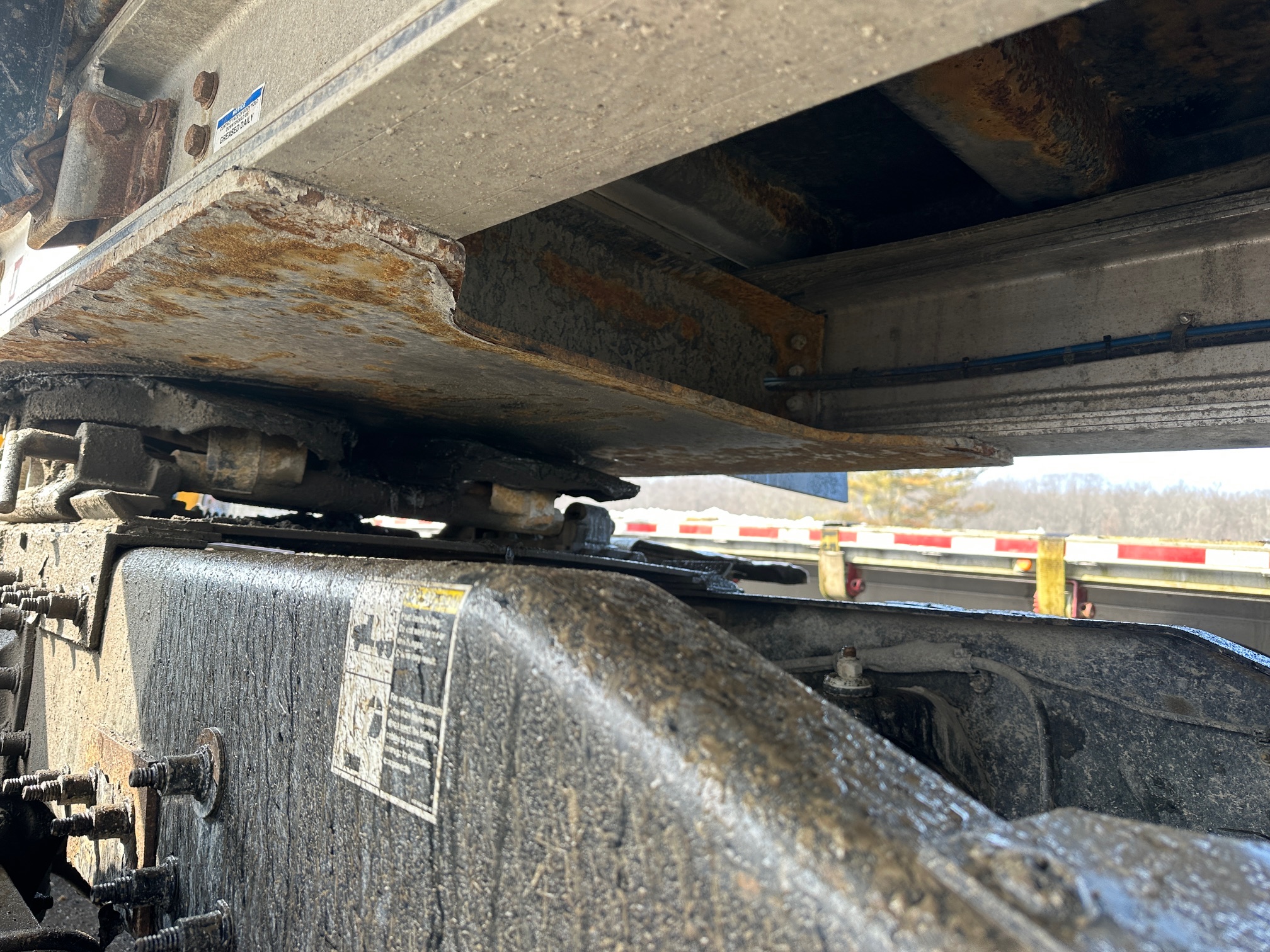 2019 MAC 30' End Dump - view 14 of 49