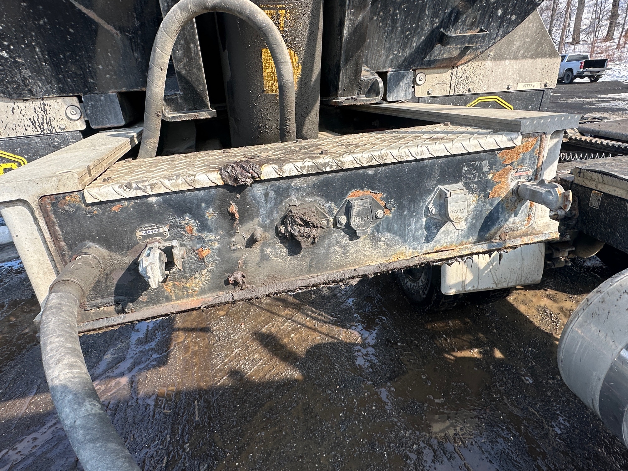 2019 MAC 30' End Dump - Image 33