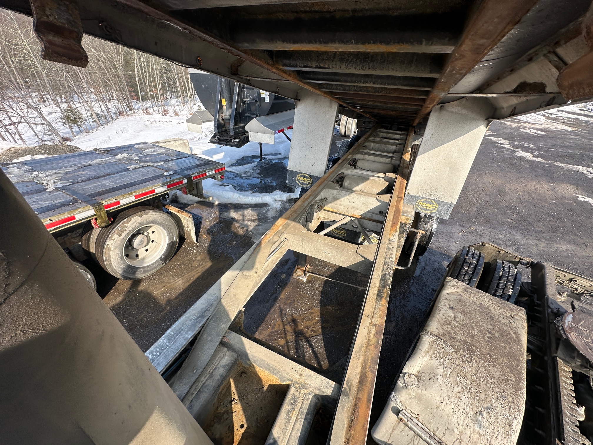 2019 MAC 30' End Dump - Image 36