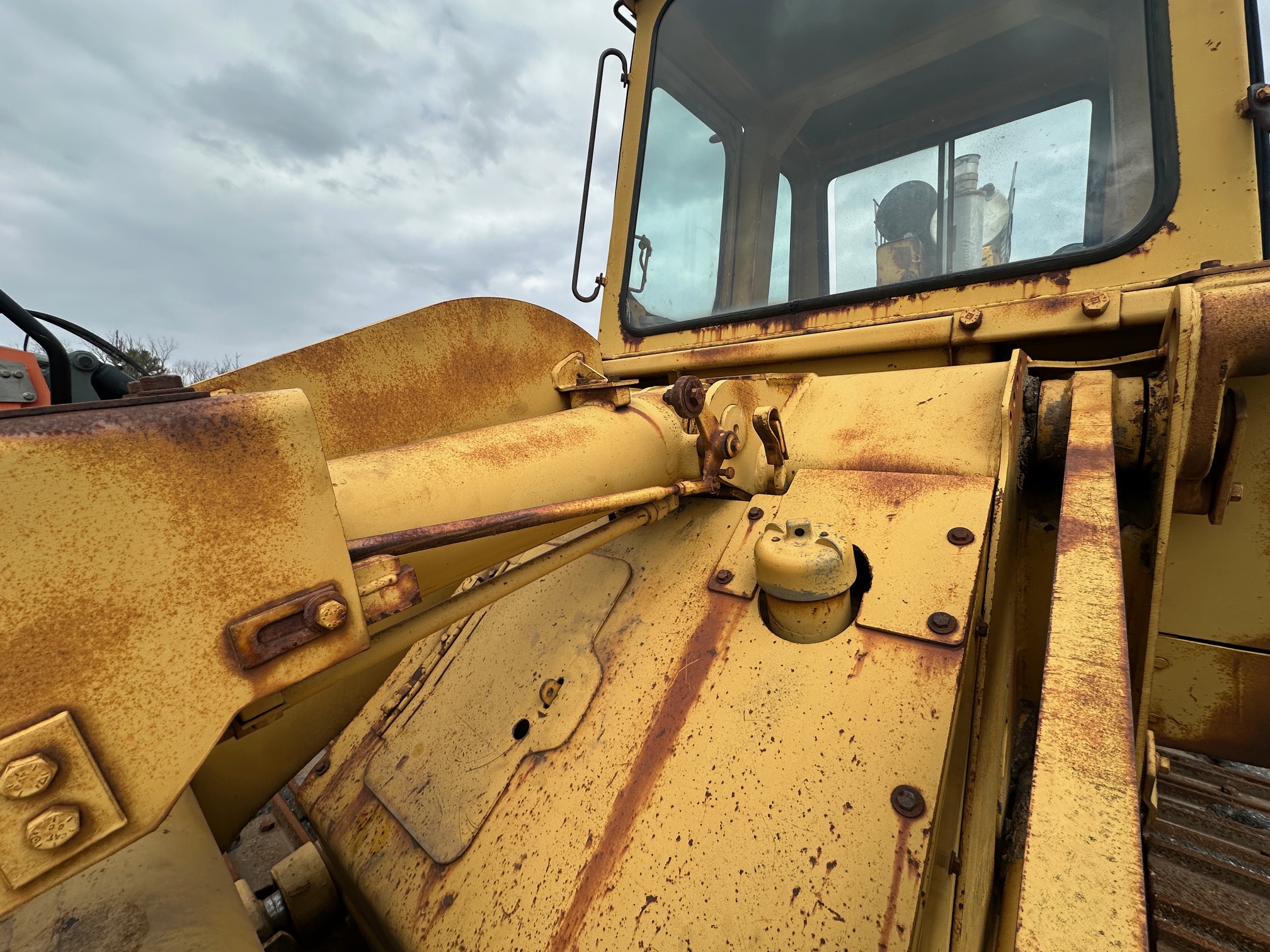 1984 CATERPILLAR 943 LGP - Image 10