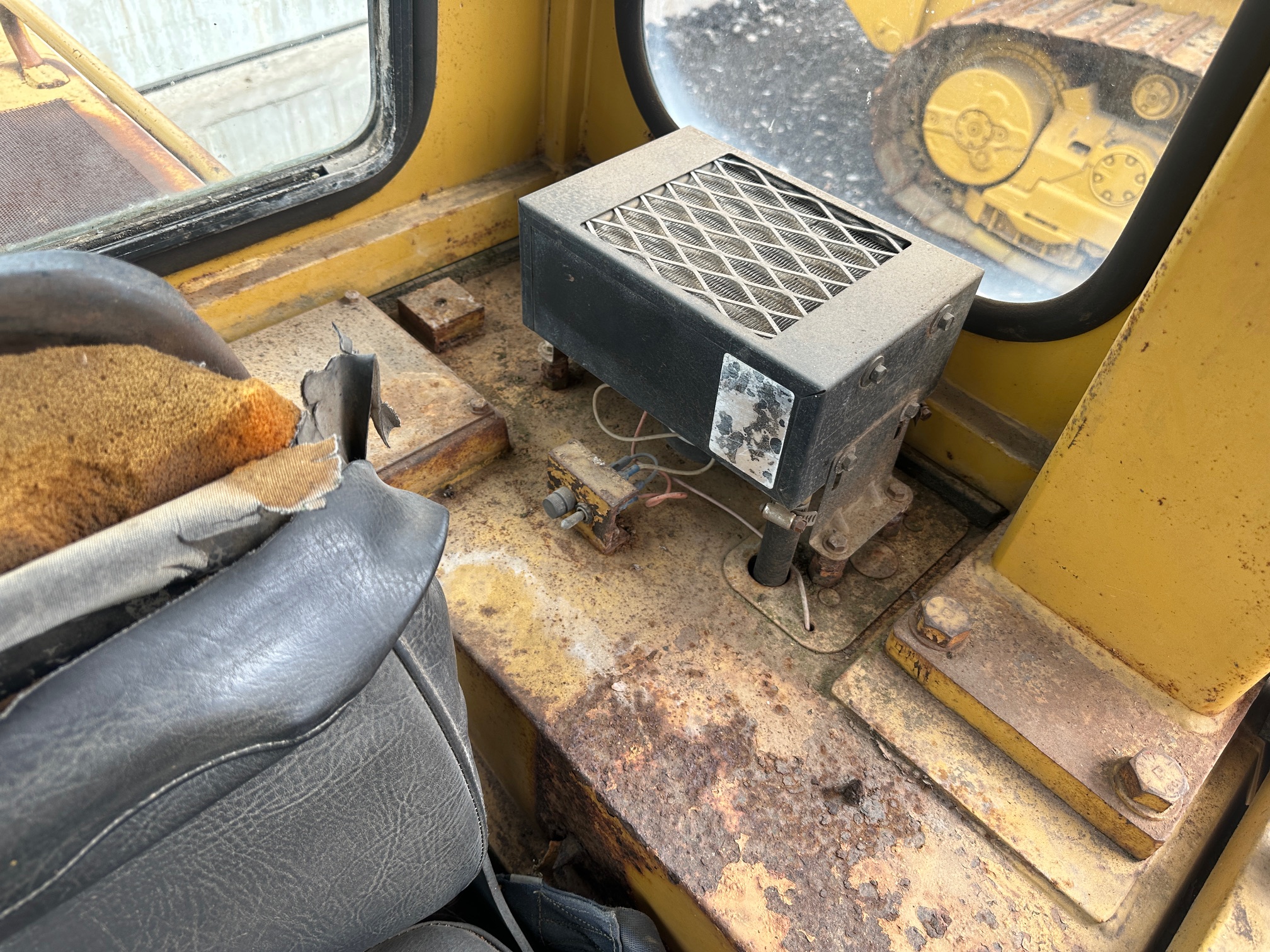 1984 CATERPILLAR 943 LGP - Image 26