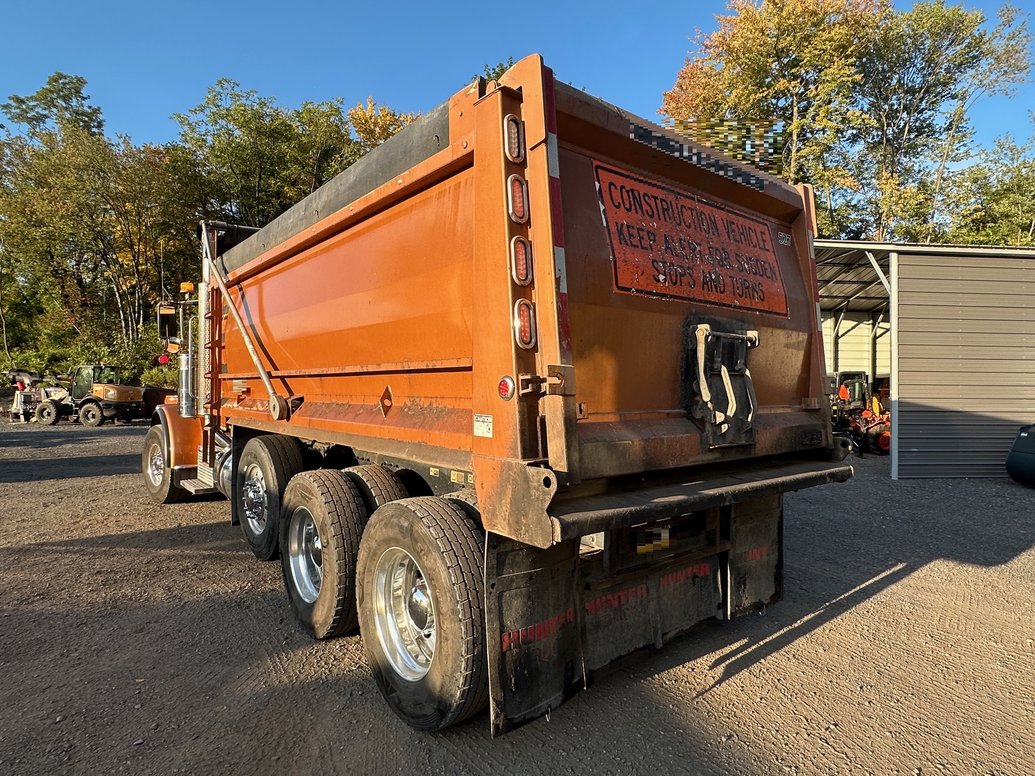 2019 PETERBILT 389L - Image 12
