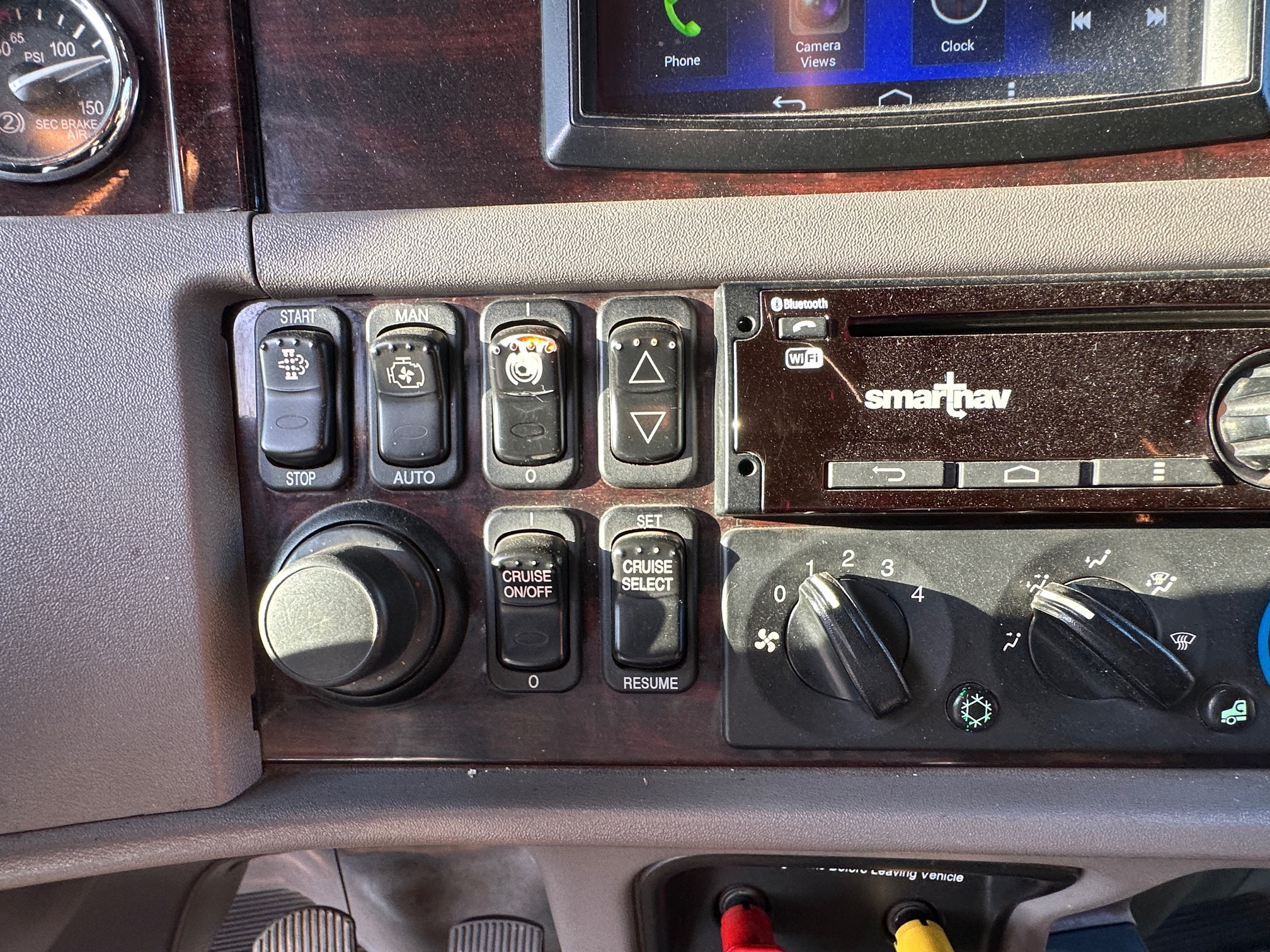 2019 PETERBILT 389L - Image 22