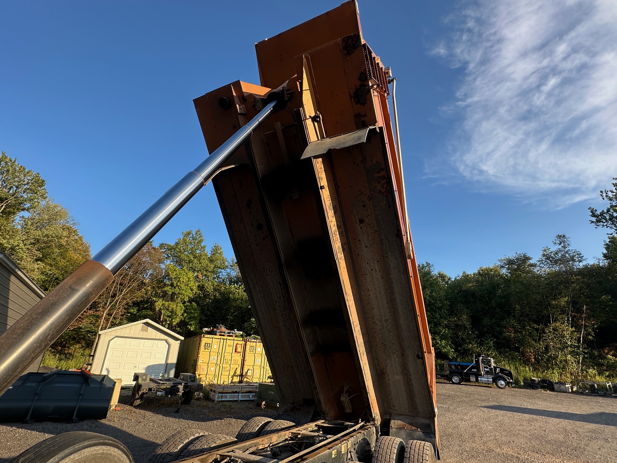 2019 PETERBILT 389L - Image 33