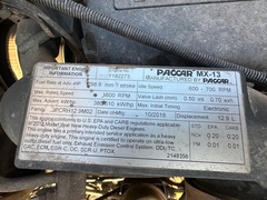 2019 PETERBILT 389L - Image 34