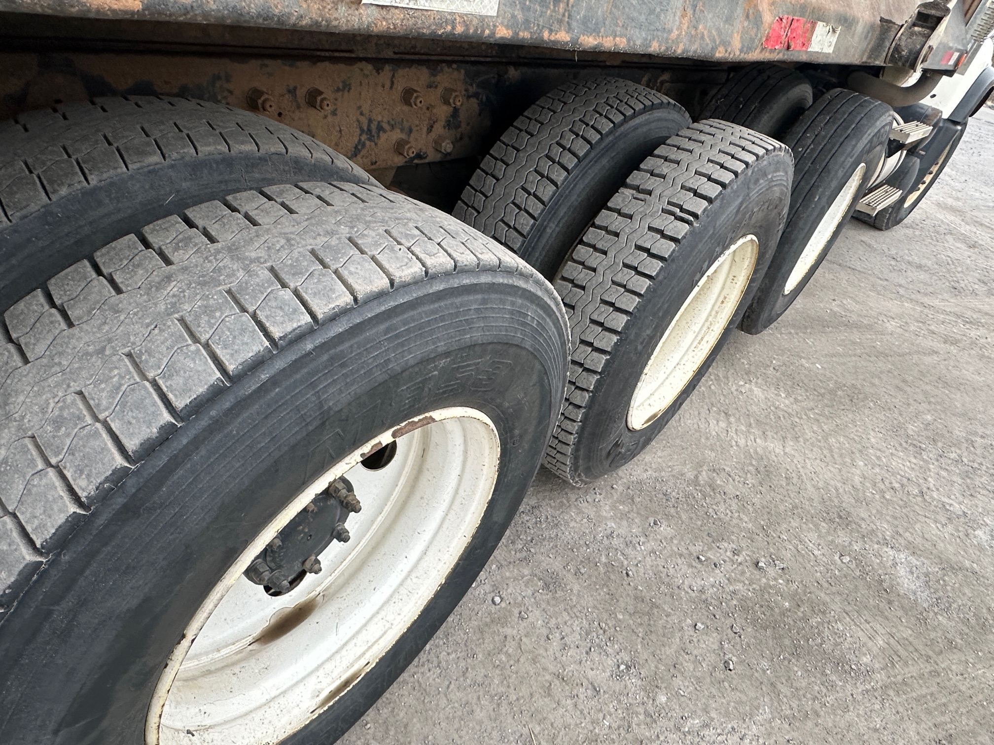 2007 MACK CV713 - view 17 of 52