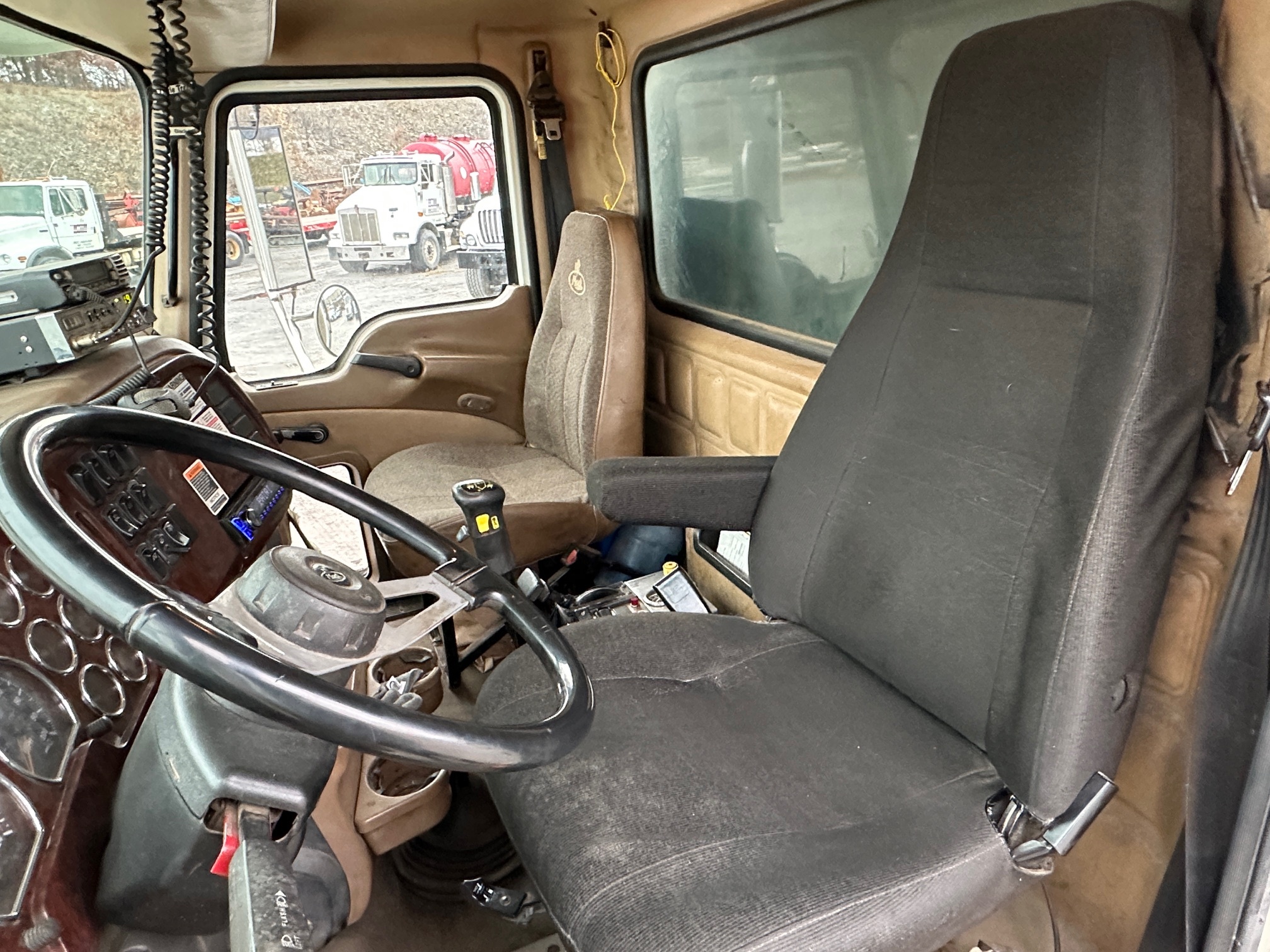 2007 MACK CV713 - Image 22