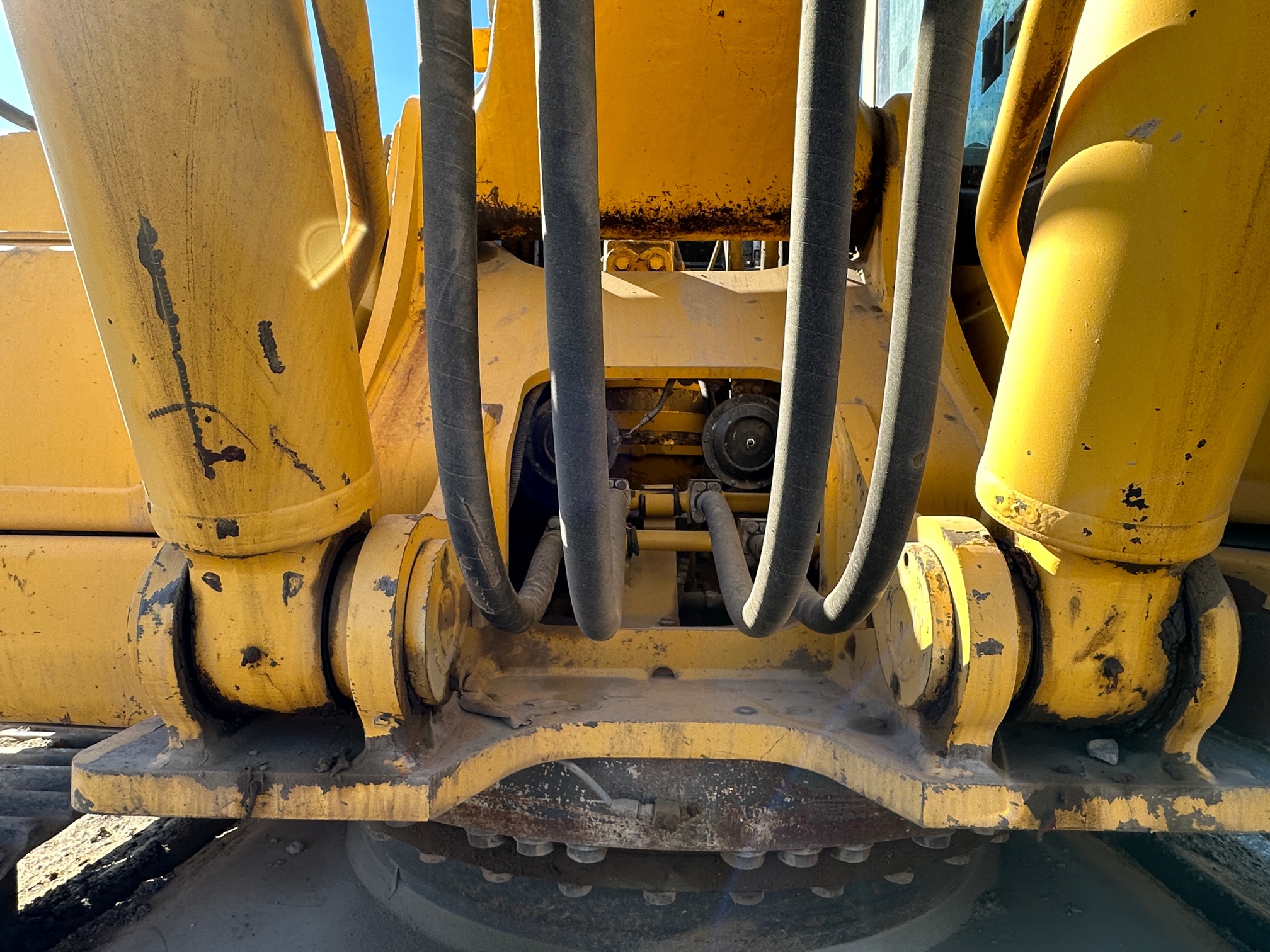 2011 KOMATSU PC450 - Image 19