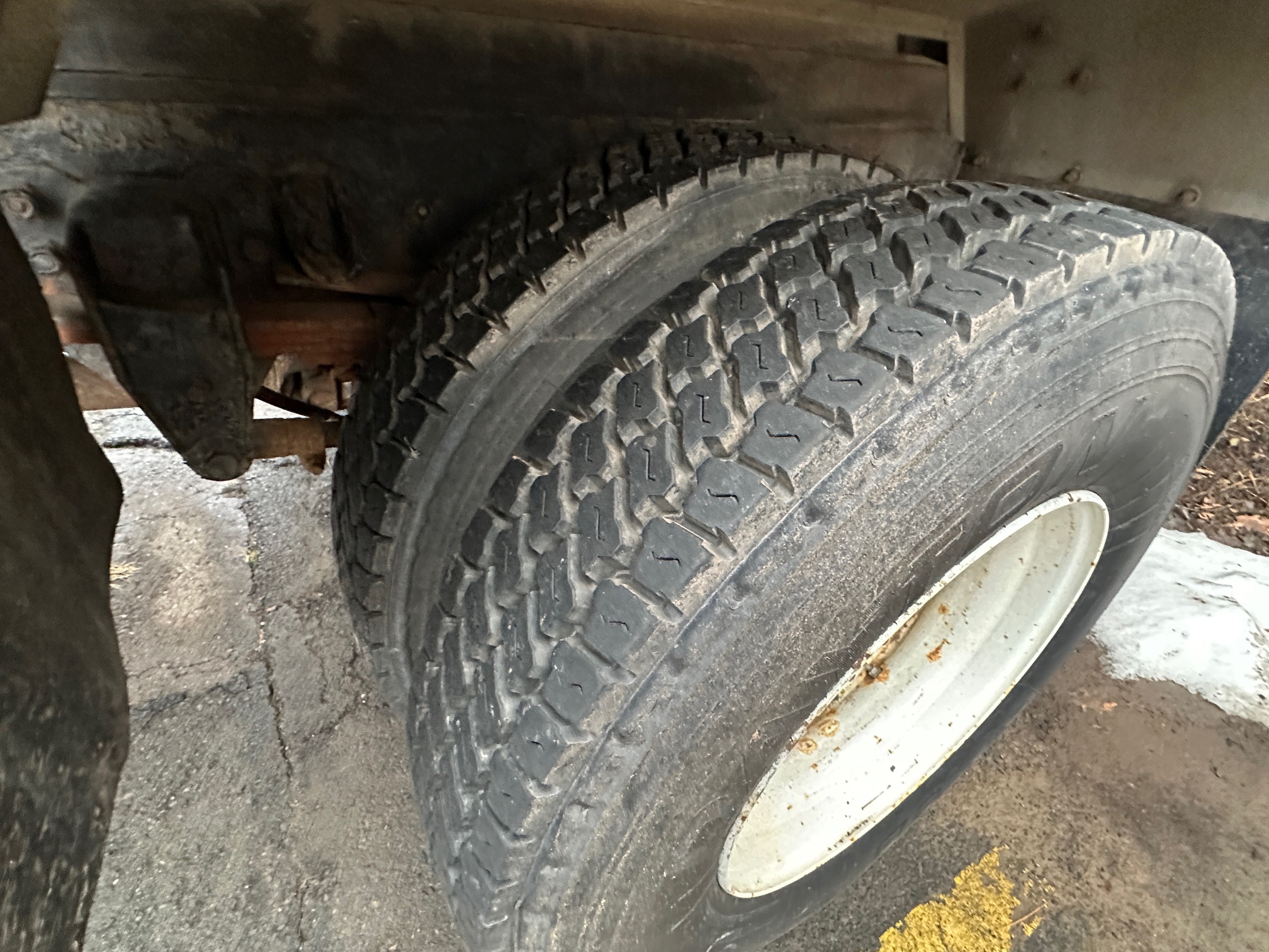 2004 KENWORTH T300 Tanker - Image 23