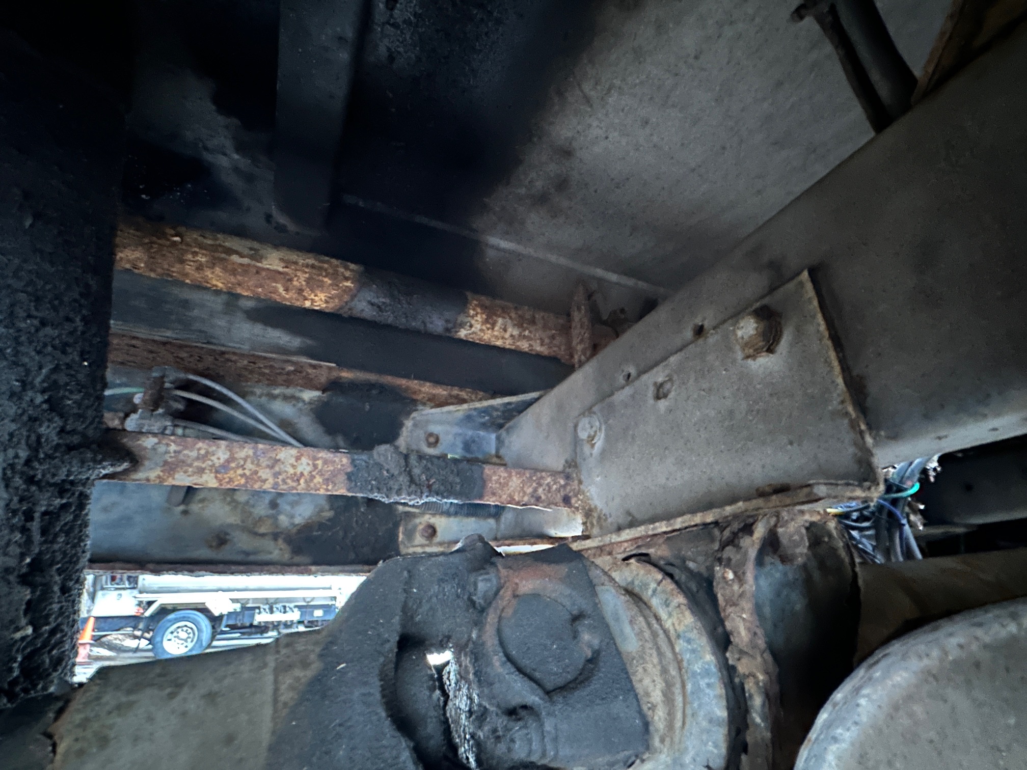 2004 KENWORTH T300 Tanker - Image 33