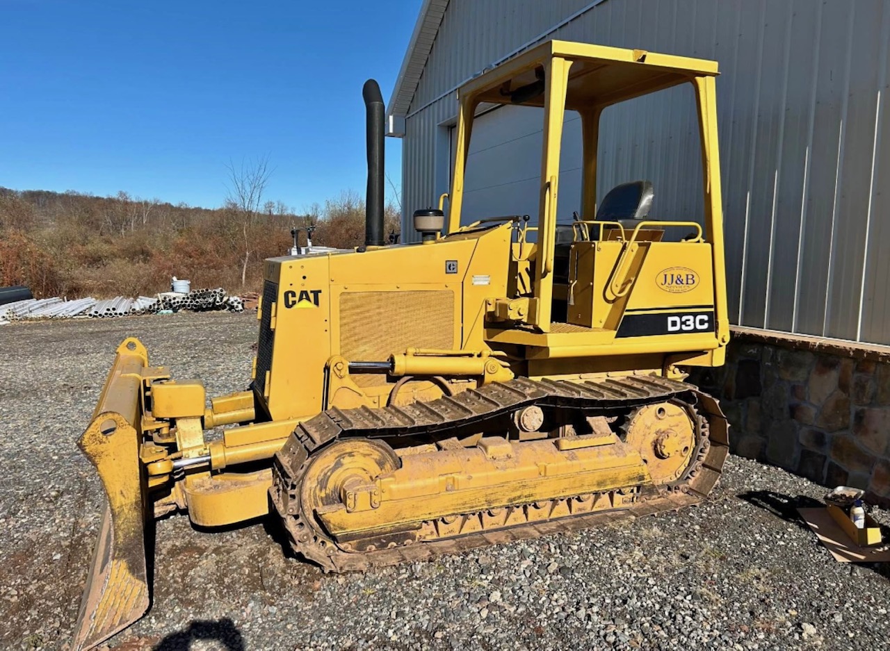 1994 CATERPILLAR D3C