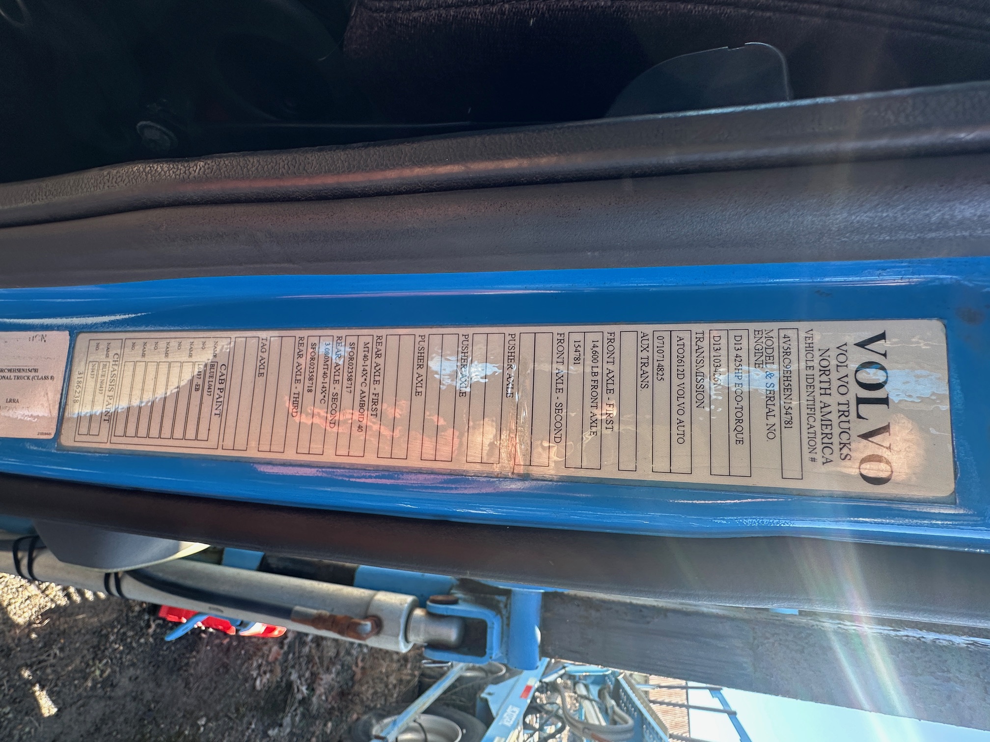 2014 VOLVO VAH66430 - Image 19