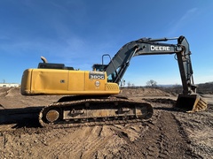 2013 DEERE 380G LC - Image 2