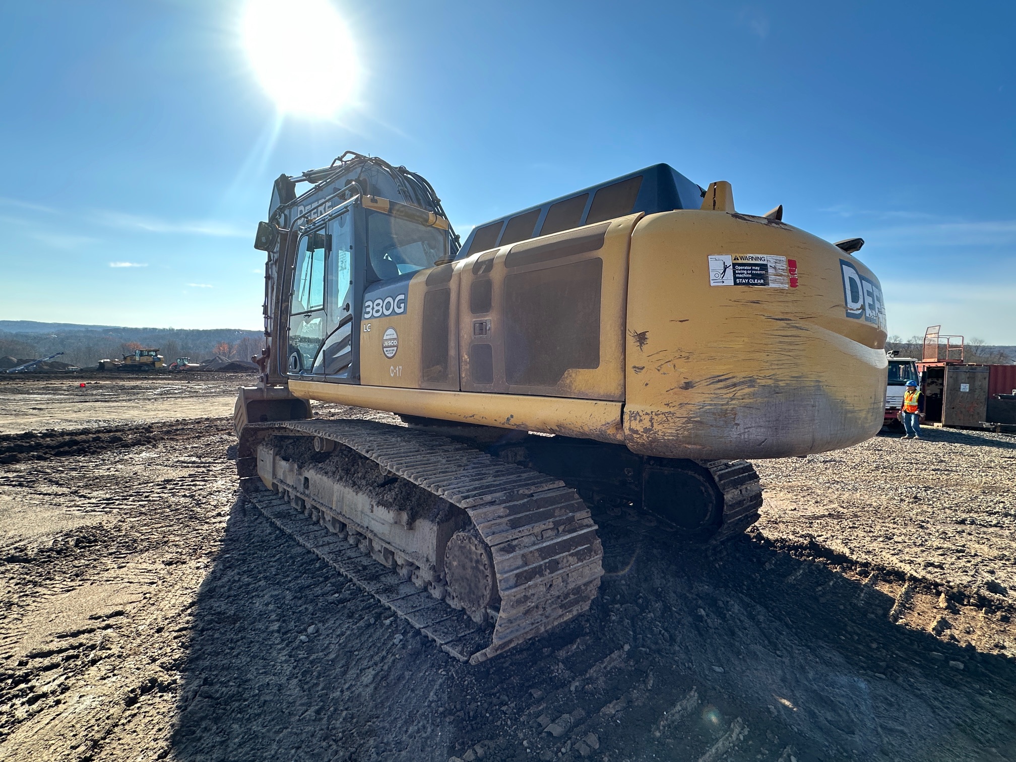 2013 DEERE 380G LC - Image 13