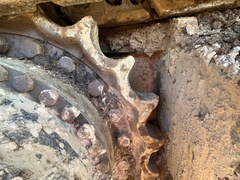 2013 DEERE 380G LC - Image 22