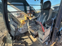 2013 DEERE 380G LC - Image 29