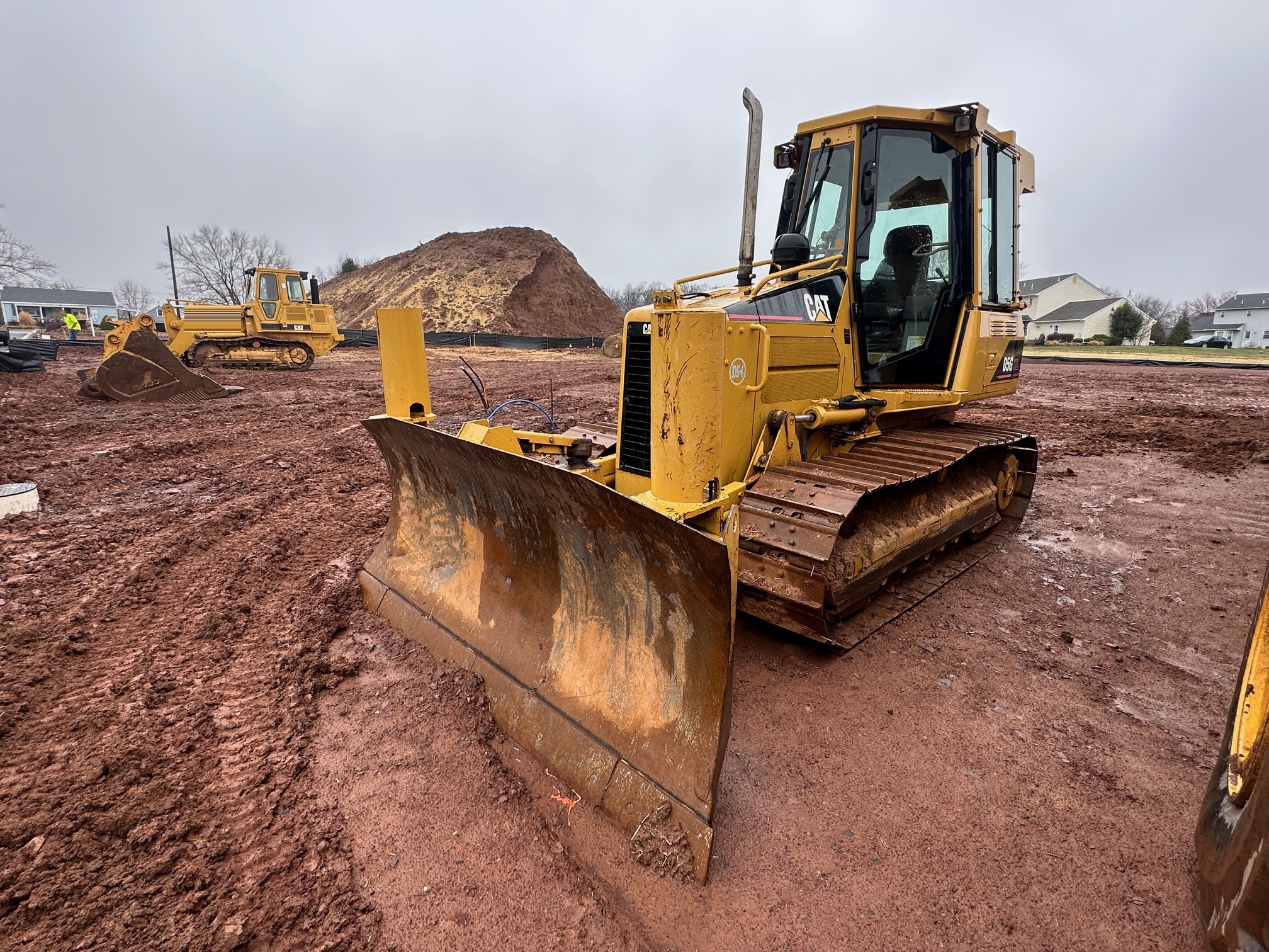 2005 CATERPILLAR D5G XL - Image 2