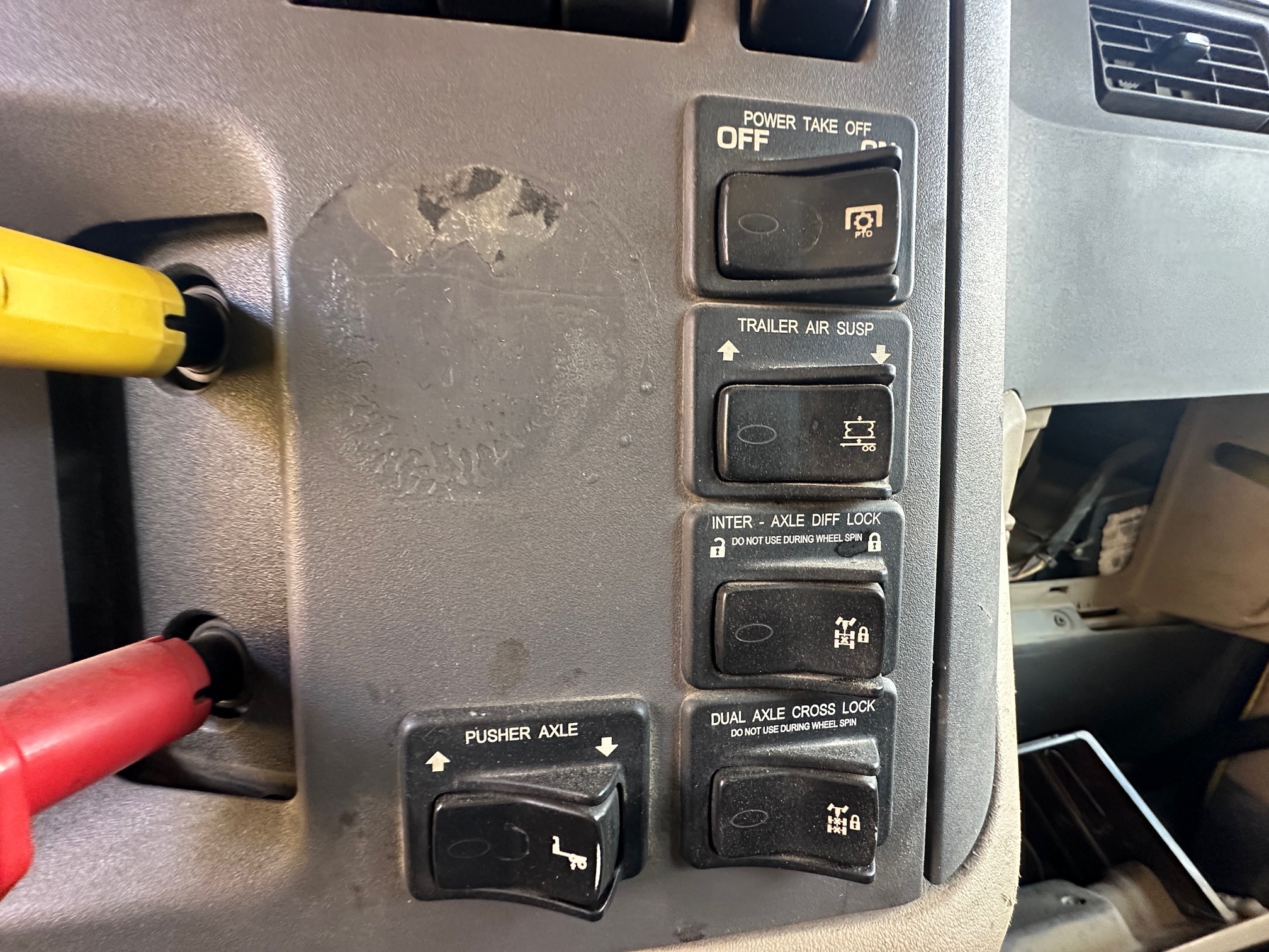 2017 PETERBILT 579 - view 17 of 48